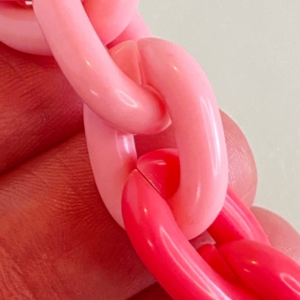 Monet Pink Bracelet Acrylic Plastic Chunky Curb Link Gold Tone Retro Mod - Picture 8 of 11
